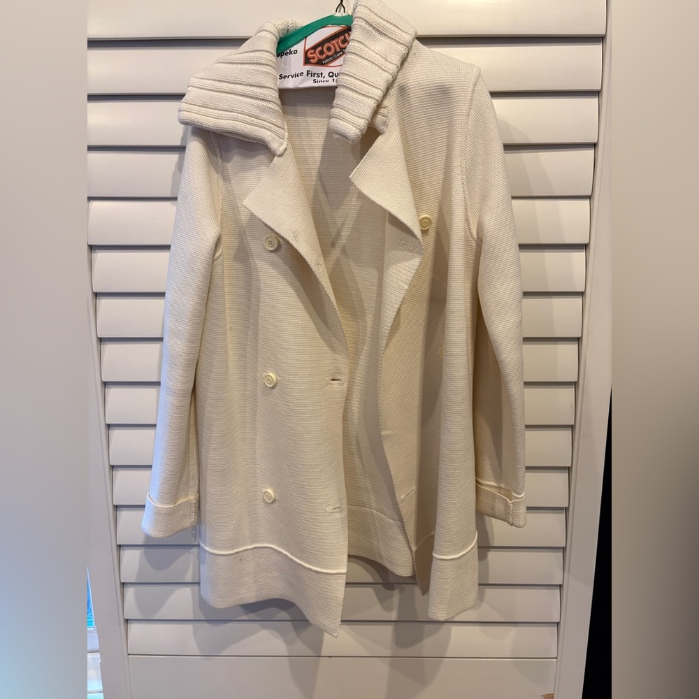 Gap women’s sweater.